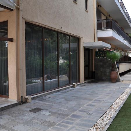 โรงแรมคริส เอเธนส์ ภายนอก รูปภาพ